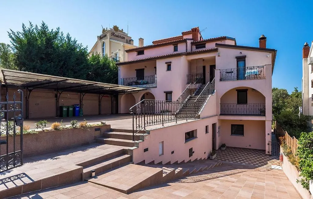 Apartments Biba Pula