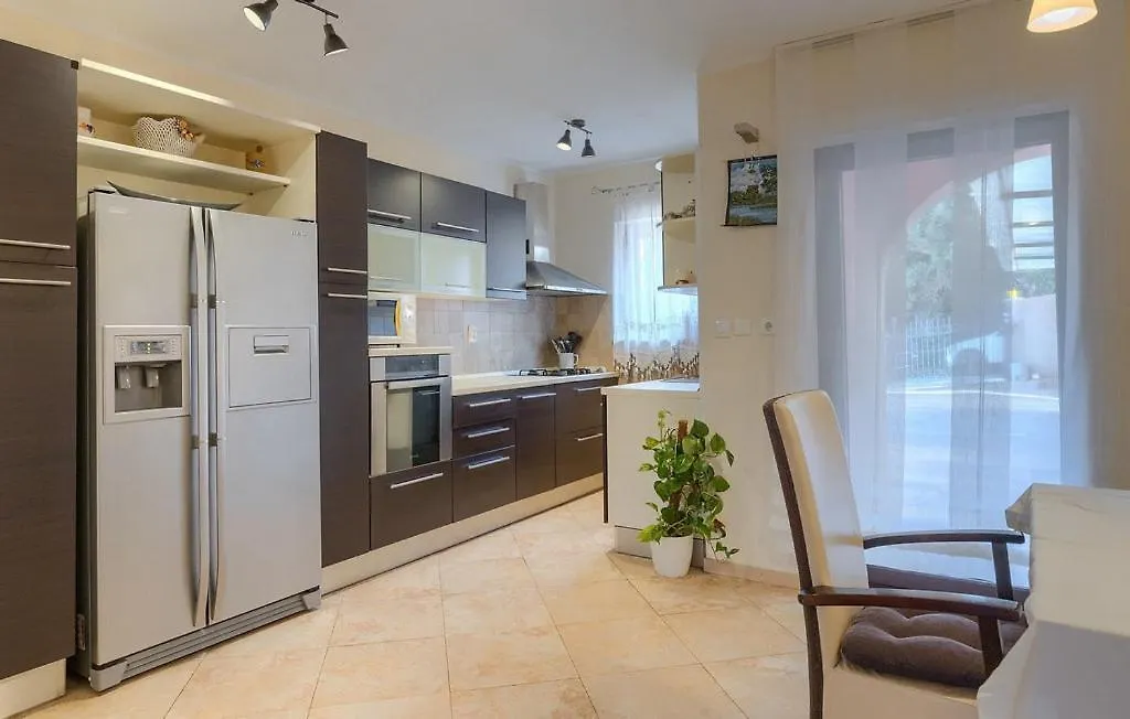 Apartments Biba Pula