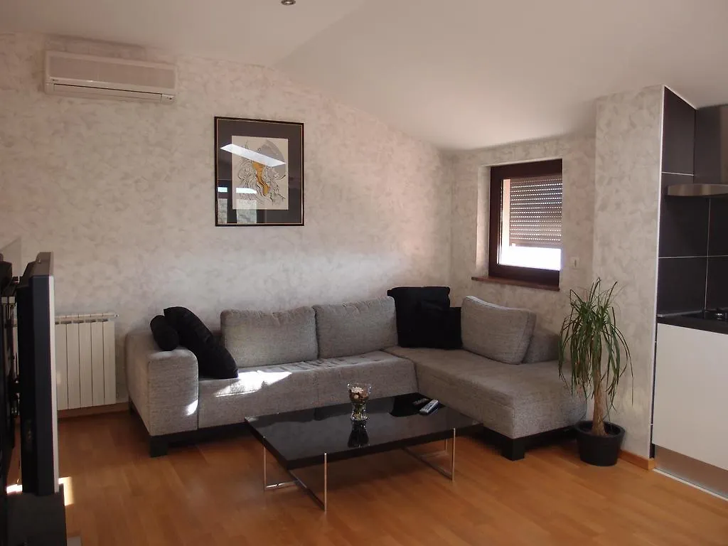 Apartments Biba Pula