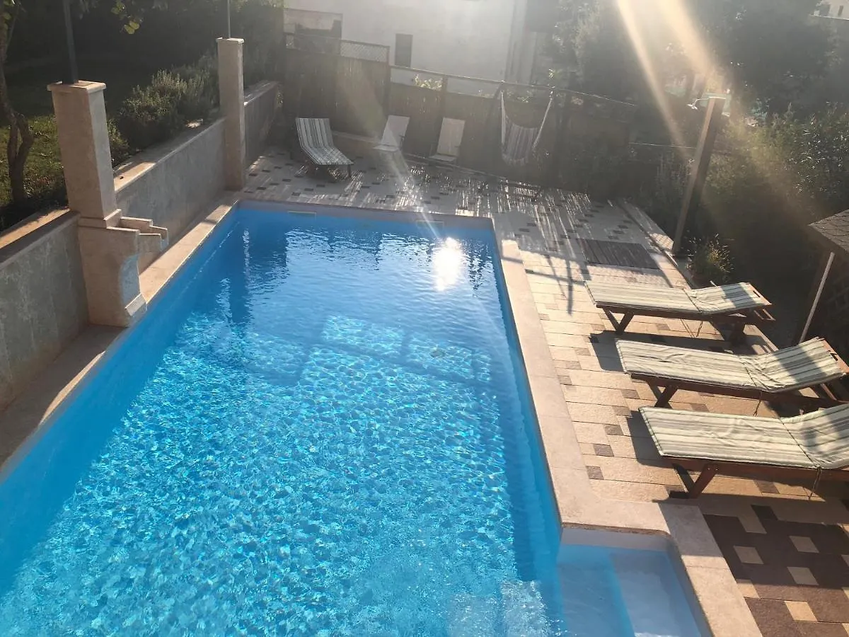 Apartments Biba Pula